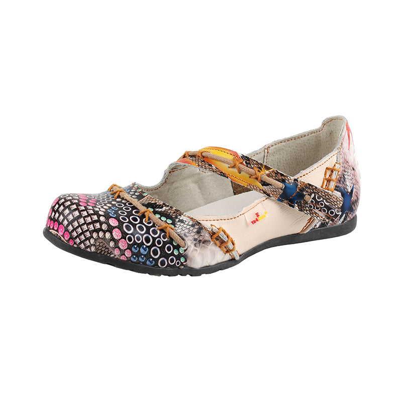 TMA EYES Stylish Color-Block Flat Sandals with Random Prints and Buckle