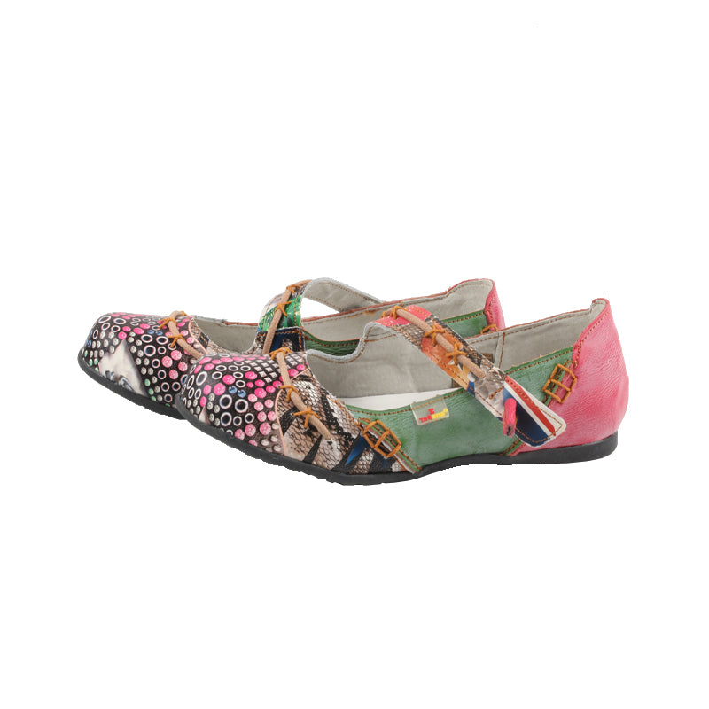 TMA EYES Stylish Color-Block Flat Sandals with Random Prints and Buckle