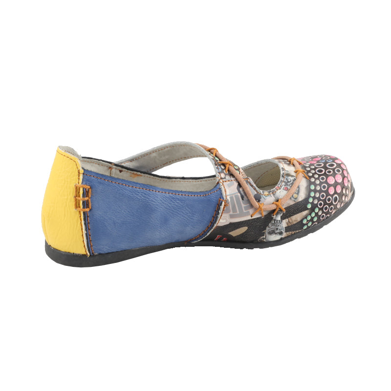 TMA EYES Stylish Color-Block Flat Sandals with Random Prints and Buckle