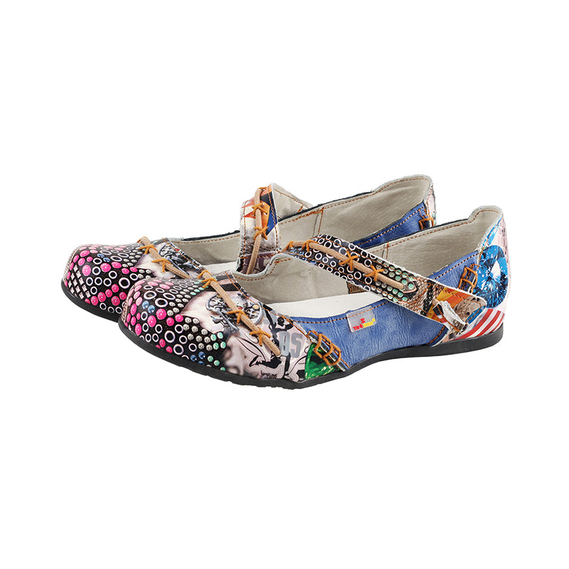 TMA EYES Stylish Color-Block Flat Sandals with Random Prints and Buckle